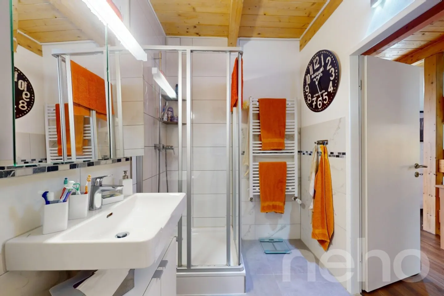 Maison multifamiliale spacieuse - Photo 8 sur 13