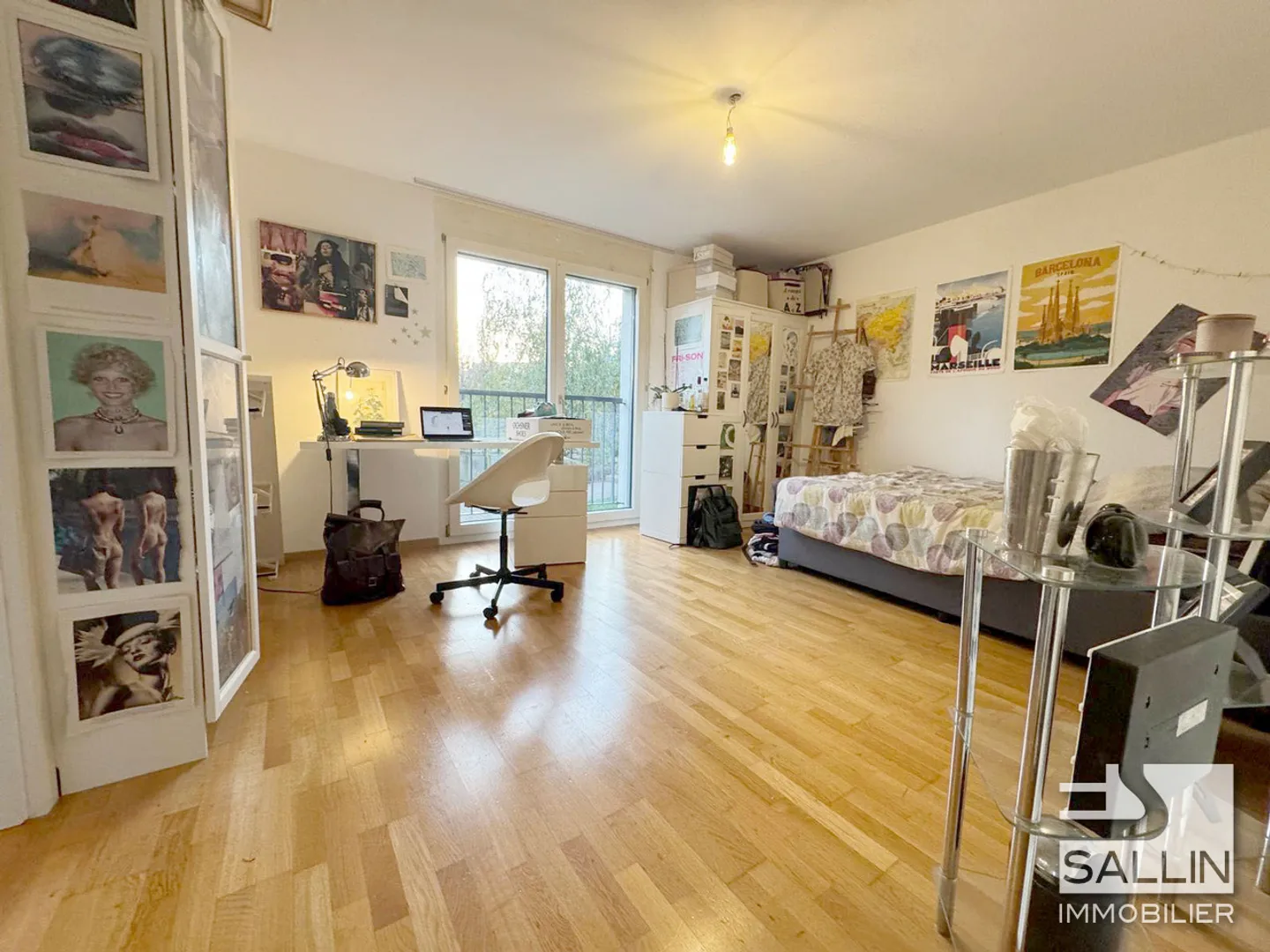 Ampio appartamento di 4 locali al piano superiore con 1 posto auto. - Foto 5 di 5