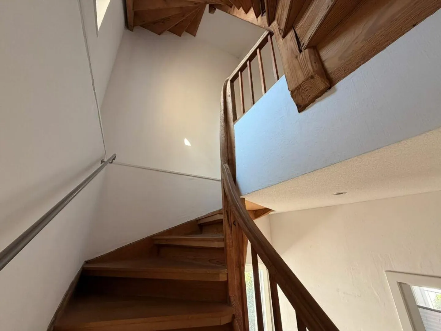 moderne 4 1/2 Zimmerwohnung zu vermieten - Foto 7 di 12