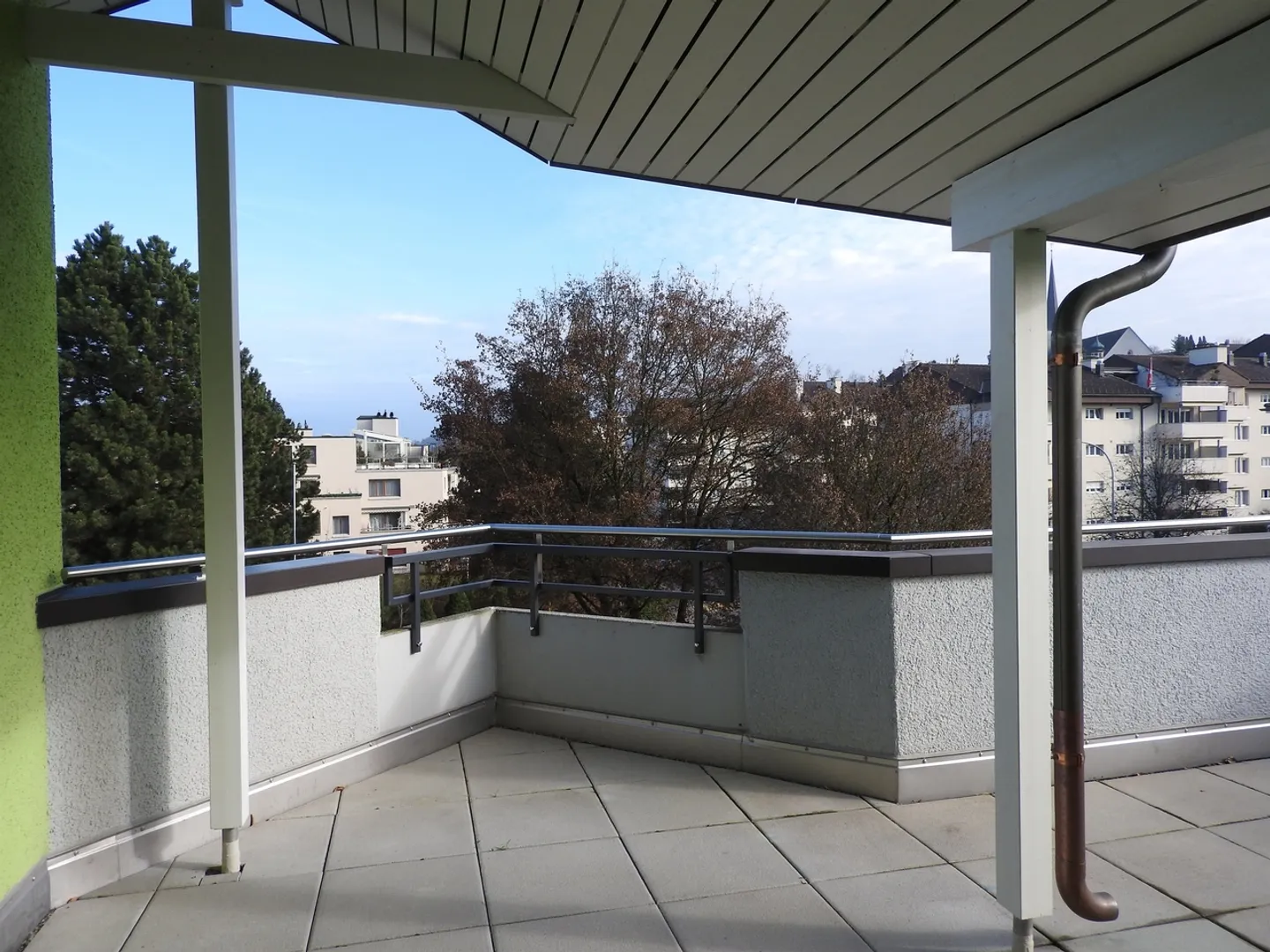 Ottimo appartamento duplex con terrazza e balcone! - Foto 7 di 8
