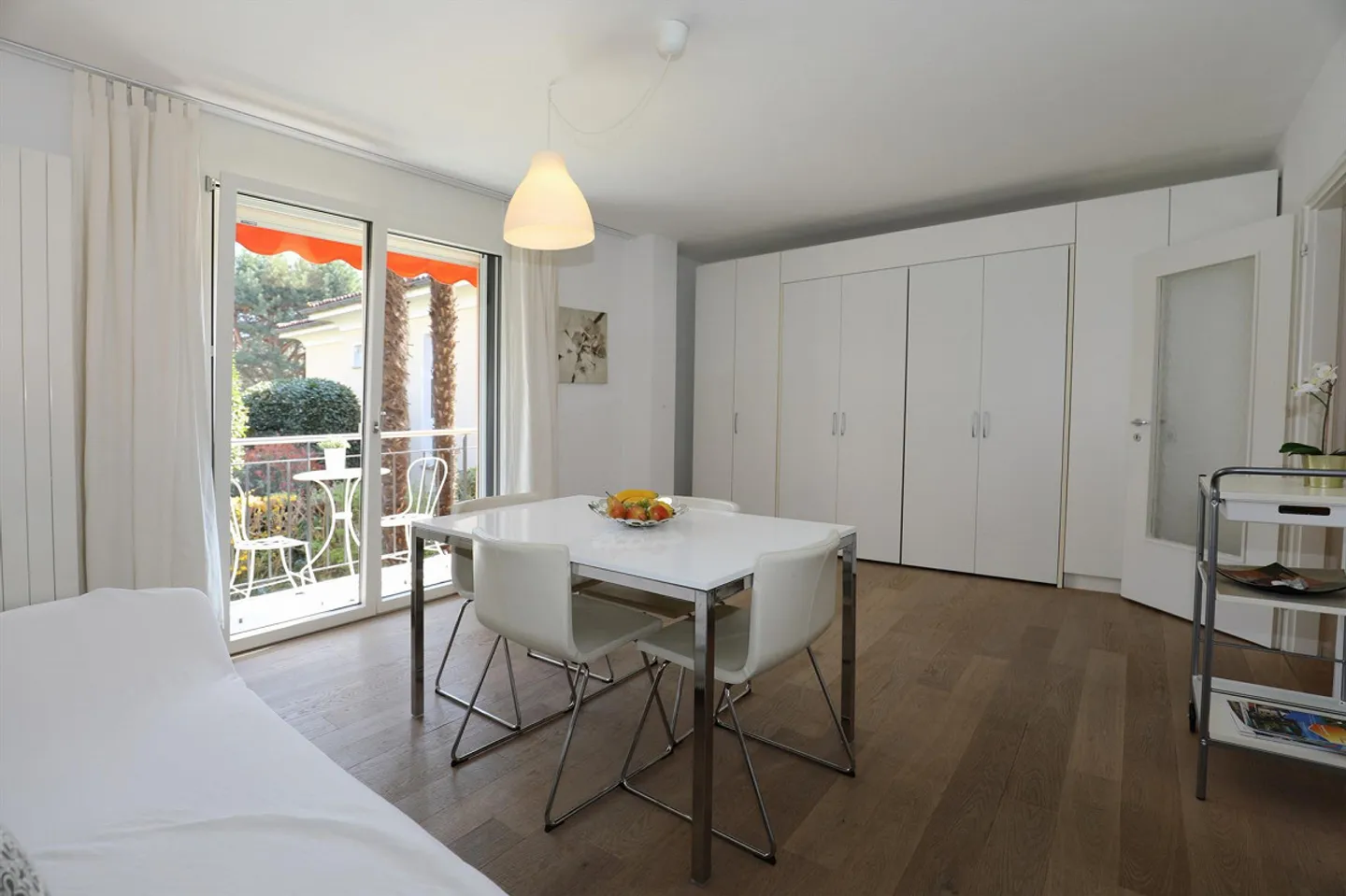 Charmante appartement 2.5 pièces avec petit balcon - Photo 6 sur 16