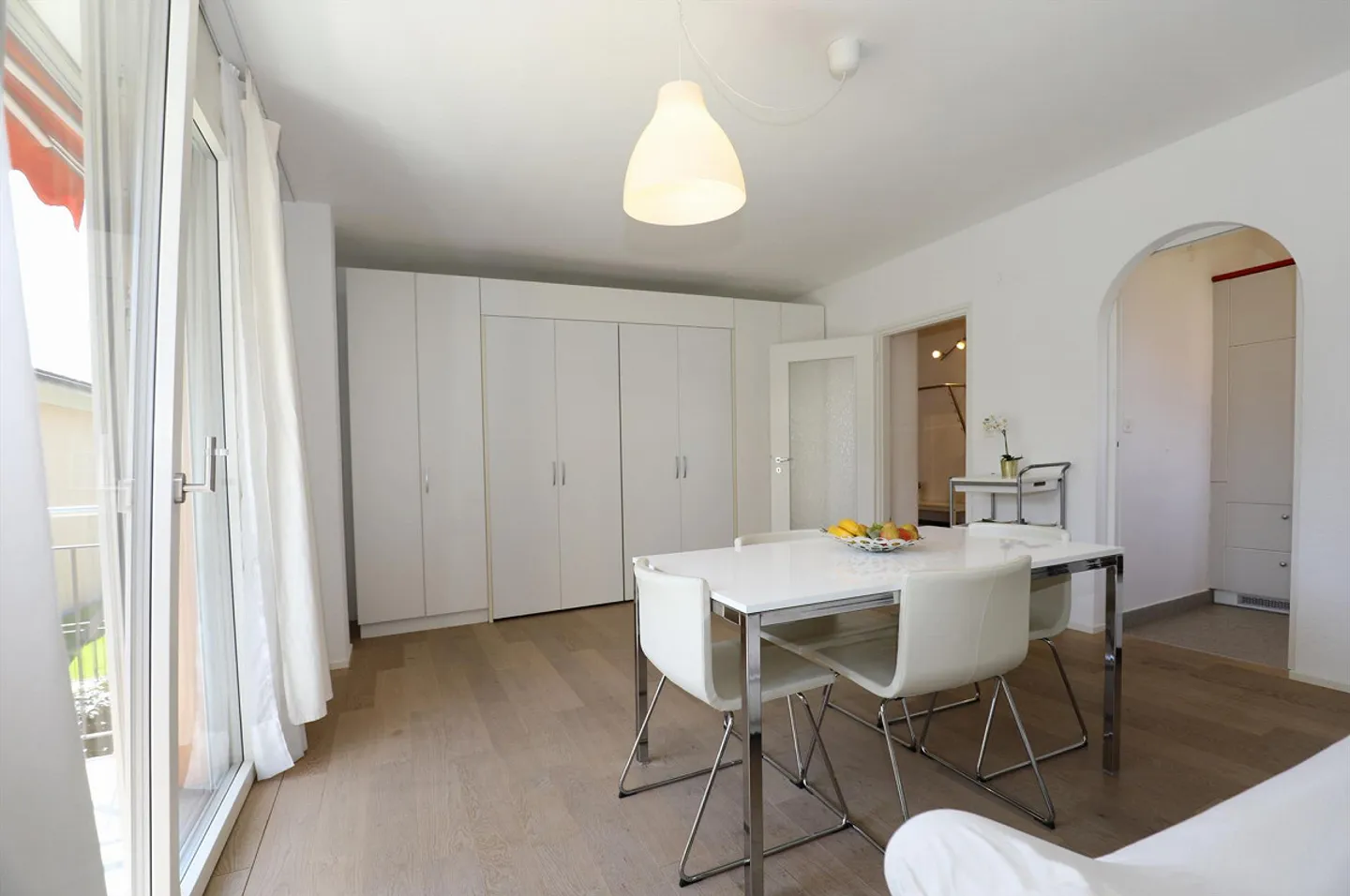 Charmante appartement 2.5 pièces avec petit balcon - Photo 7 sur 16