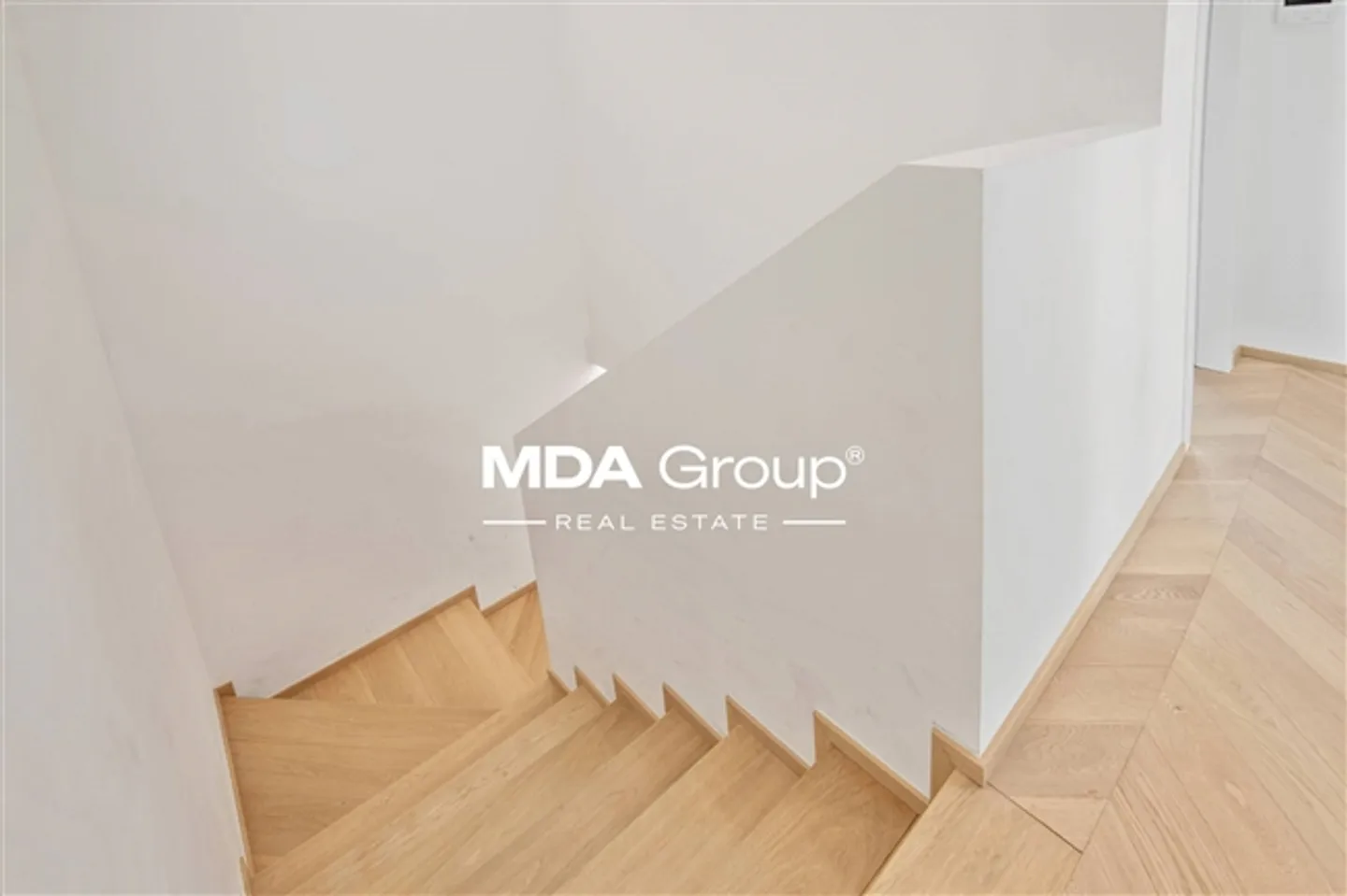 Appartement de 7 pièces - Photo 14 sur 20