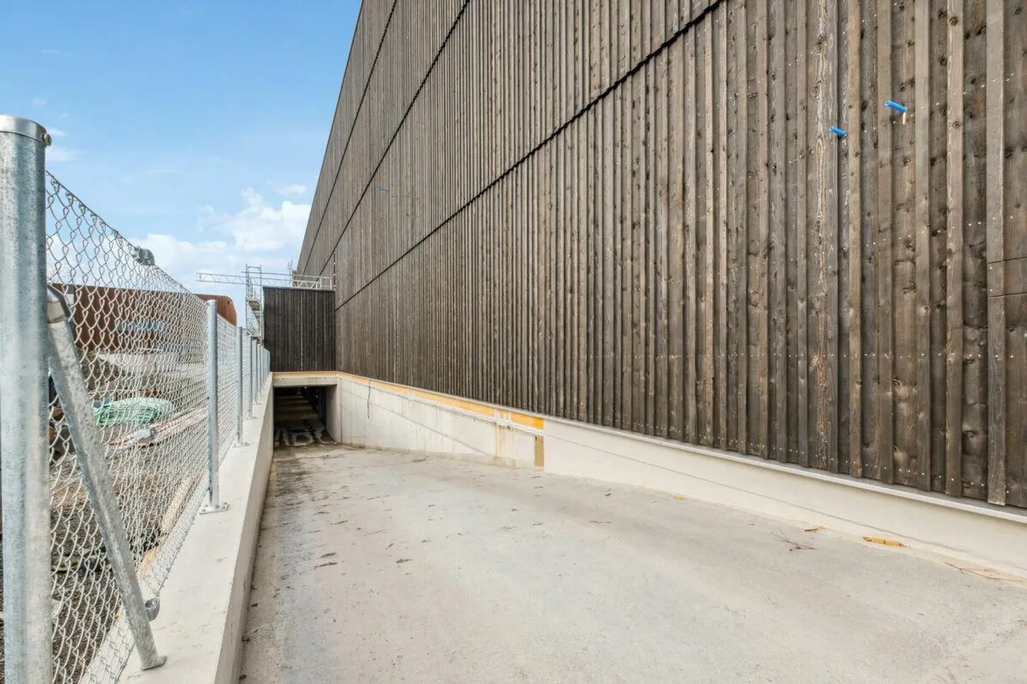 Spazio di stoccaggio accessibile su A14 - Foto 4 di 5