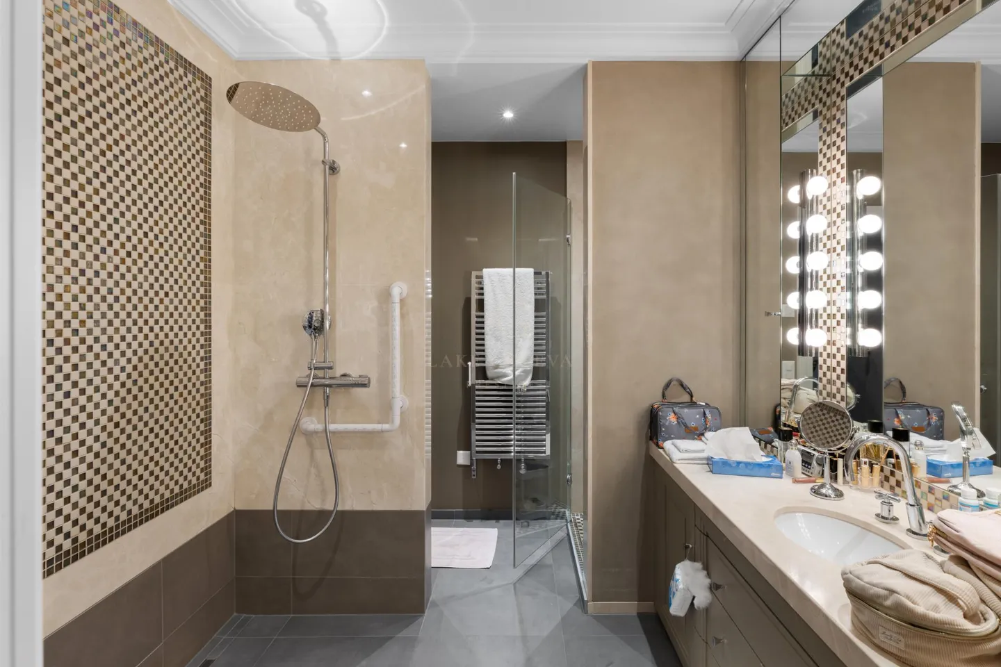 Appartement de Luxe avec Vue Imprenable - Photo 14 sur 21