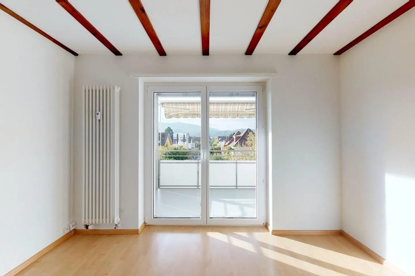 Sunny apartment in Muttenz with balcony - Photo 1 of 12