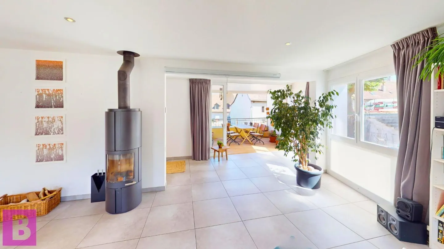 SPIRIT OF HOME FOR THIS SUPERB FAMILY TRIPLEX WITH 4 BEDROOMS IN YENS - Photo 8 of 24