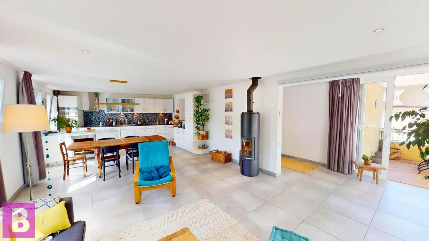 SPIRIT OF HOME FOR THIS SUPERB FAMILY TRIPLEX WITH 4 BEDROOMS IN YENS - Photo 5 of 24