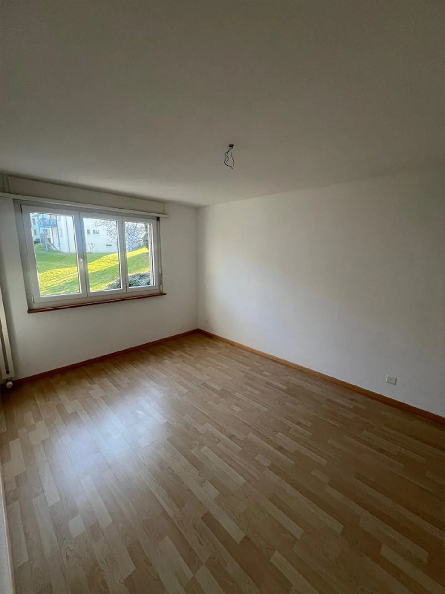 Cozy 3.5-room apartment in Wittenbach with balcony - Photo 3 of 6