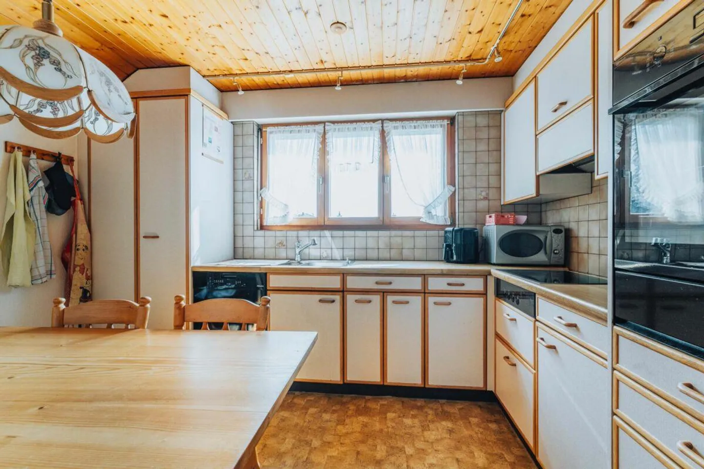 Appartamento mansardato di 4,5 stanze: Vita idilliaca in Finkenweg - Foto 8 di 17
