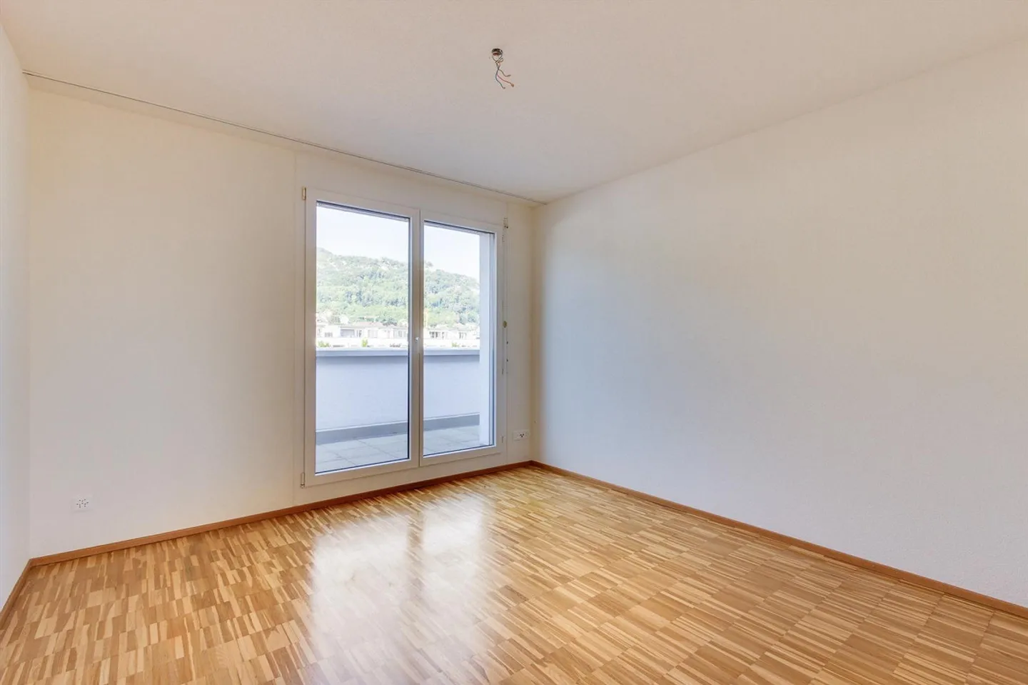 Appartement penthouse exclusif avec deux terrasses spacieuses ! - Photo 6 sur 11