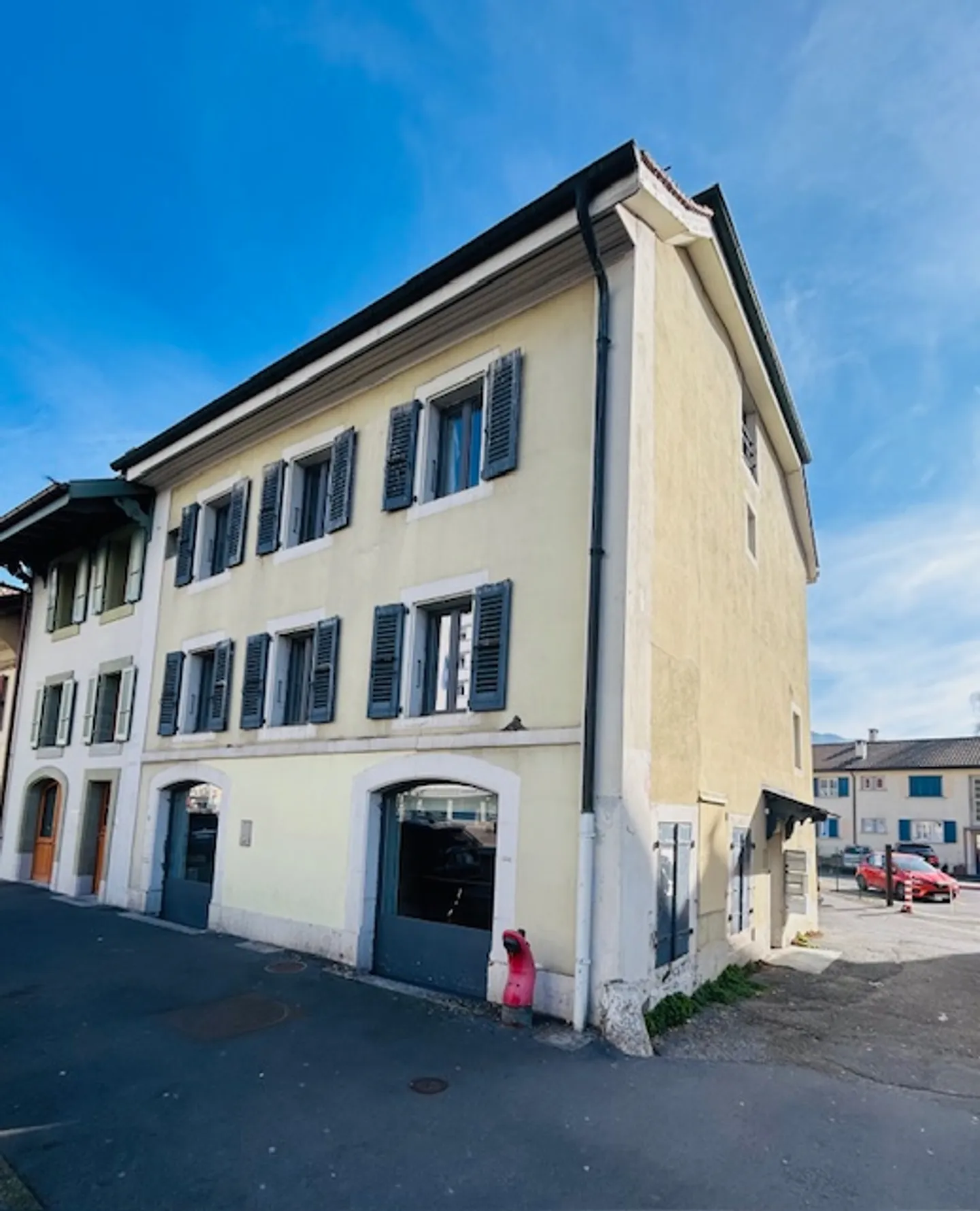 Spazio commerciale in affitto - Foto 1 di 2