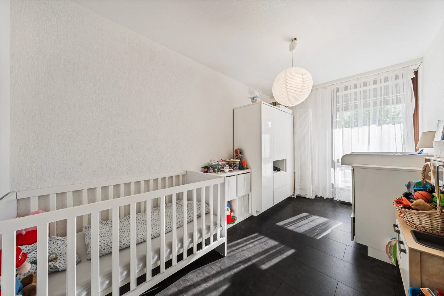 Modernes Apartment mit Balkon - Foto 5 von 11