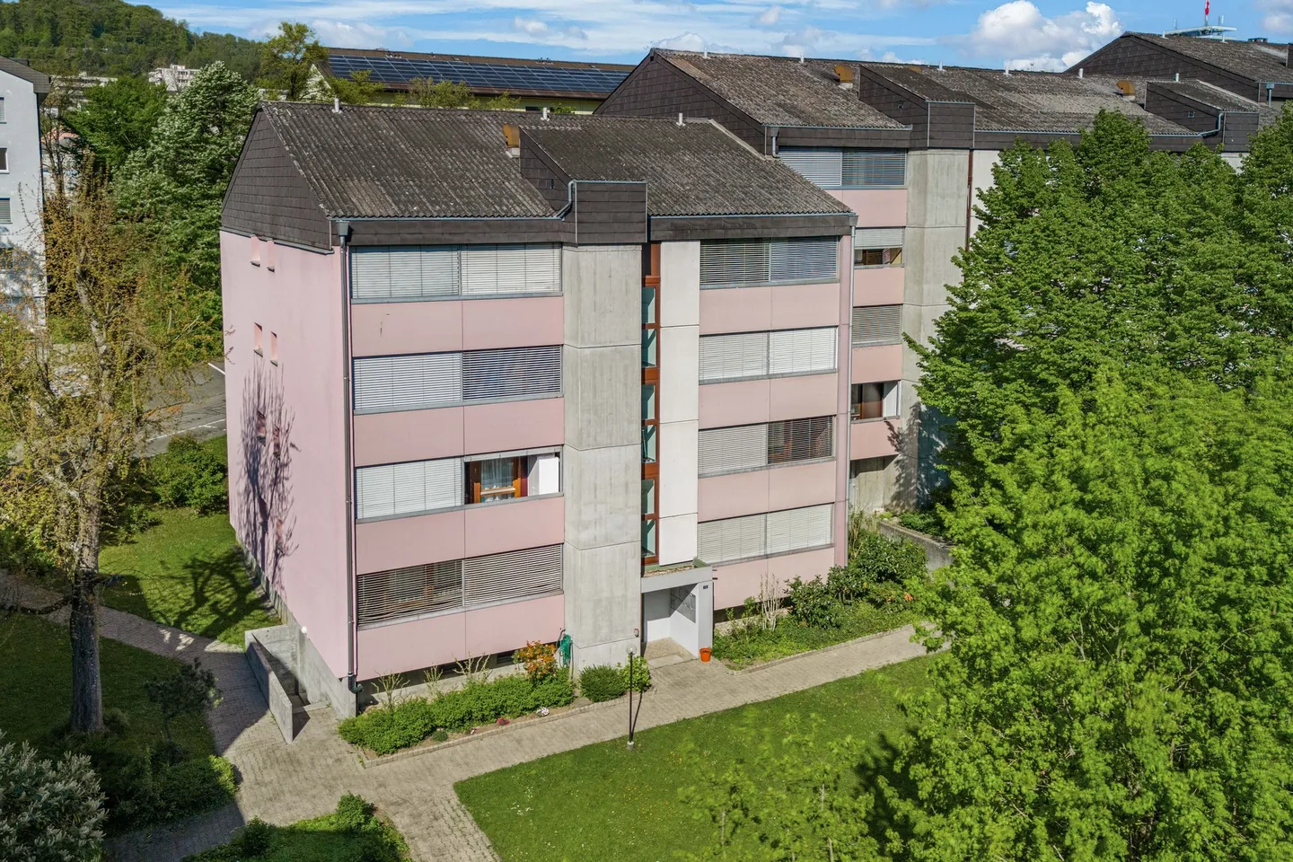Modernes Apartment mit Balkon - Foto 11 von 11