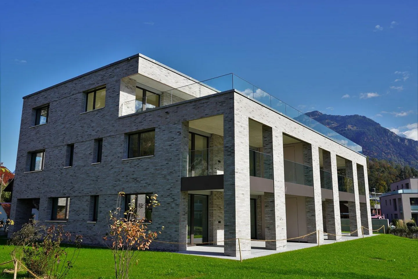 Geräumige Wohnung in Interlaken - Foto 1 von 8