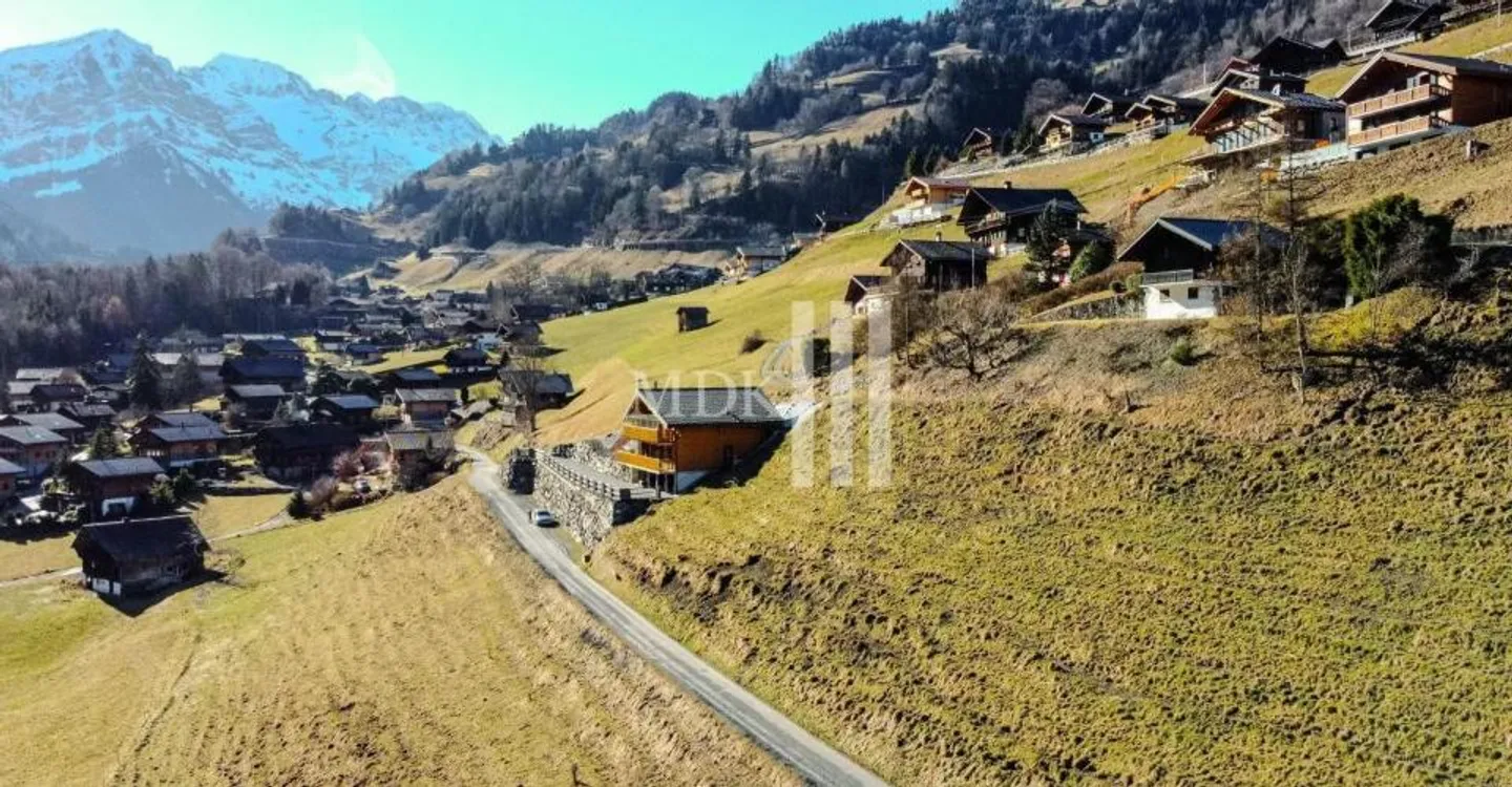 Chalet di Lusso con Vista Mozzafiato - Foto 5 di 7