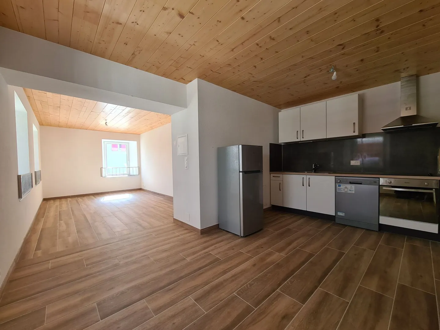 Appartamento nuovo di 2,5 stanze! - Foto 1 di 6