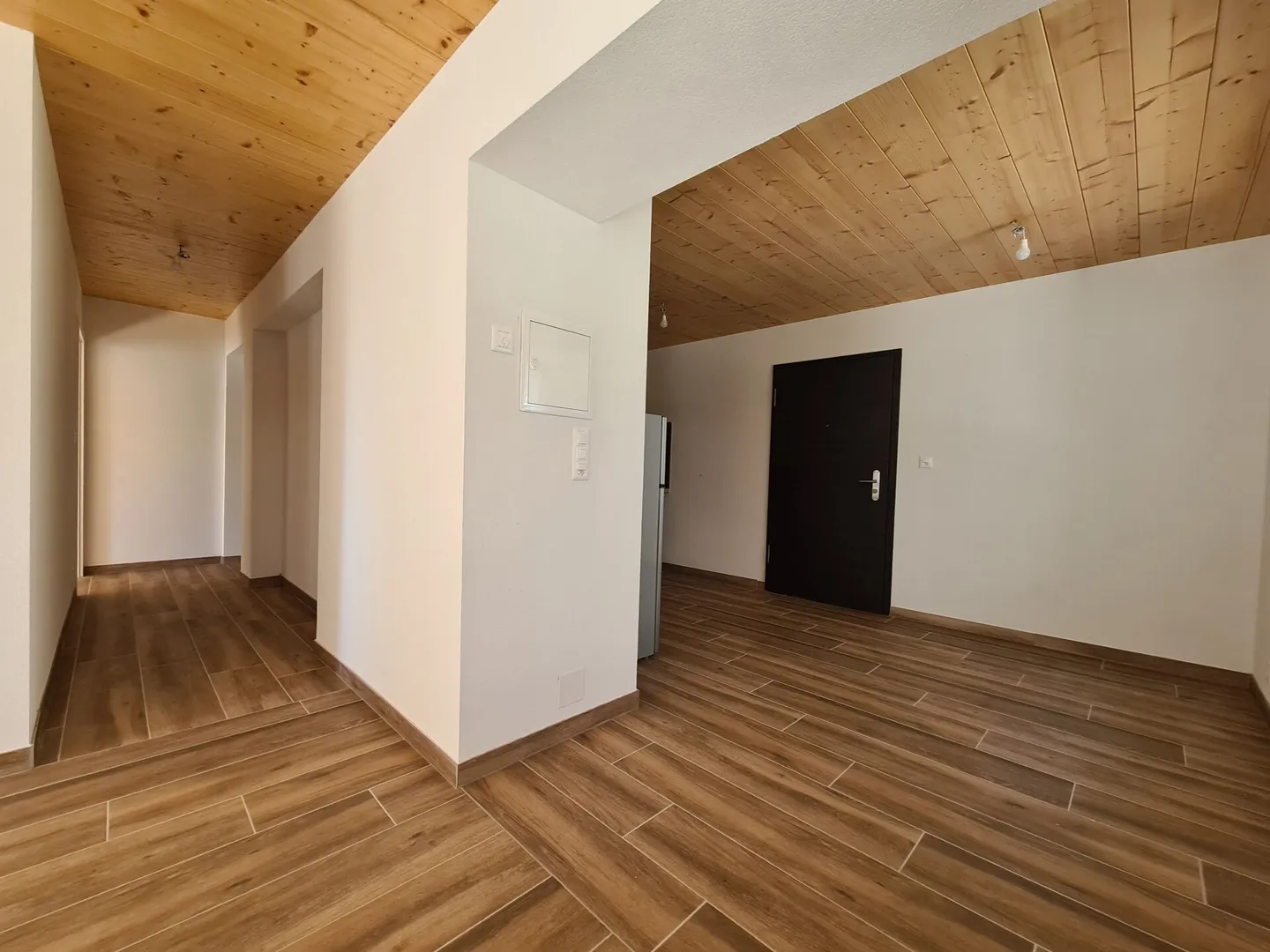 Appartamento nuovo di 2,5 stanze! - Foto 4 di 6