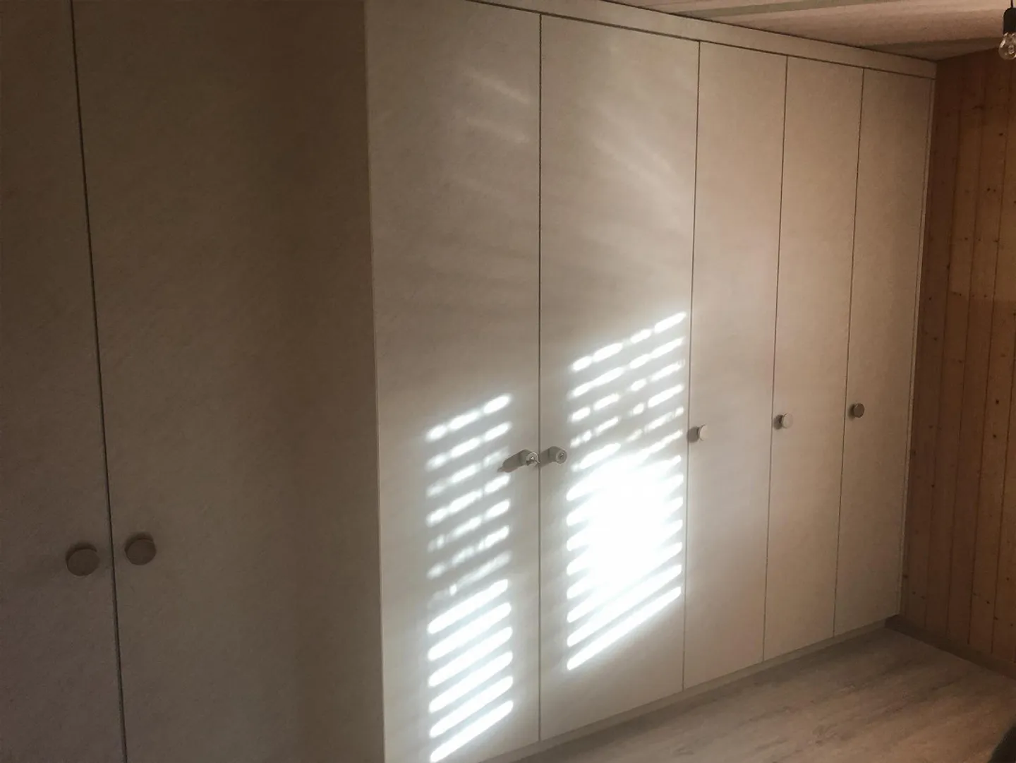 Appartamento luminoso 5½ stanze ristrutturato in affitto - Foto 7 di 28