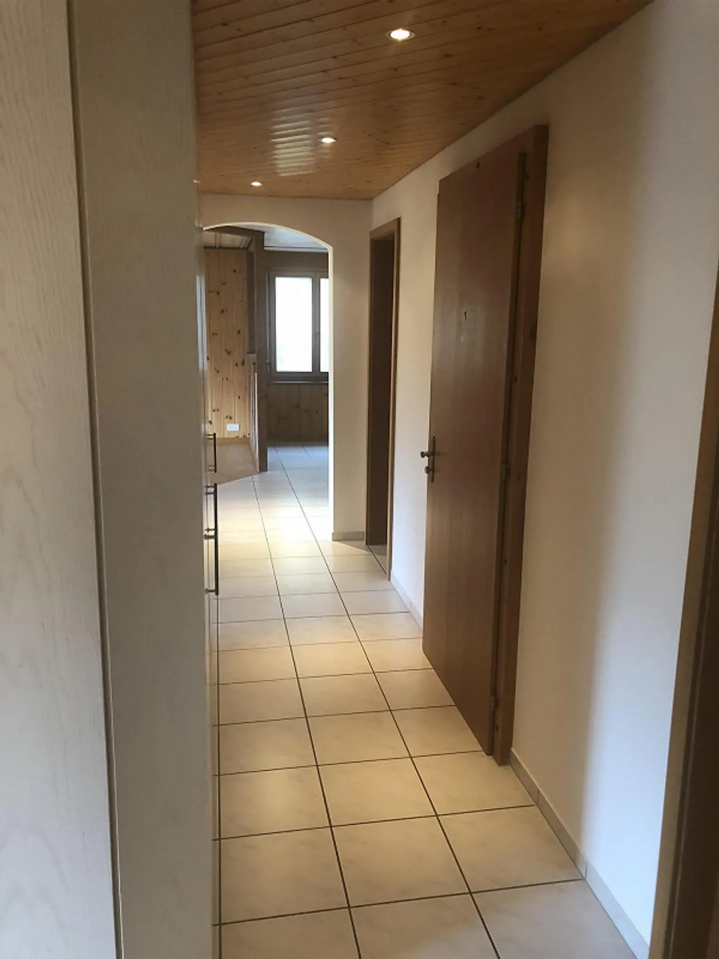 Appartamento luminoso 5½ stanze ristrutturato in affitto - Foto 10 di 28