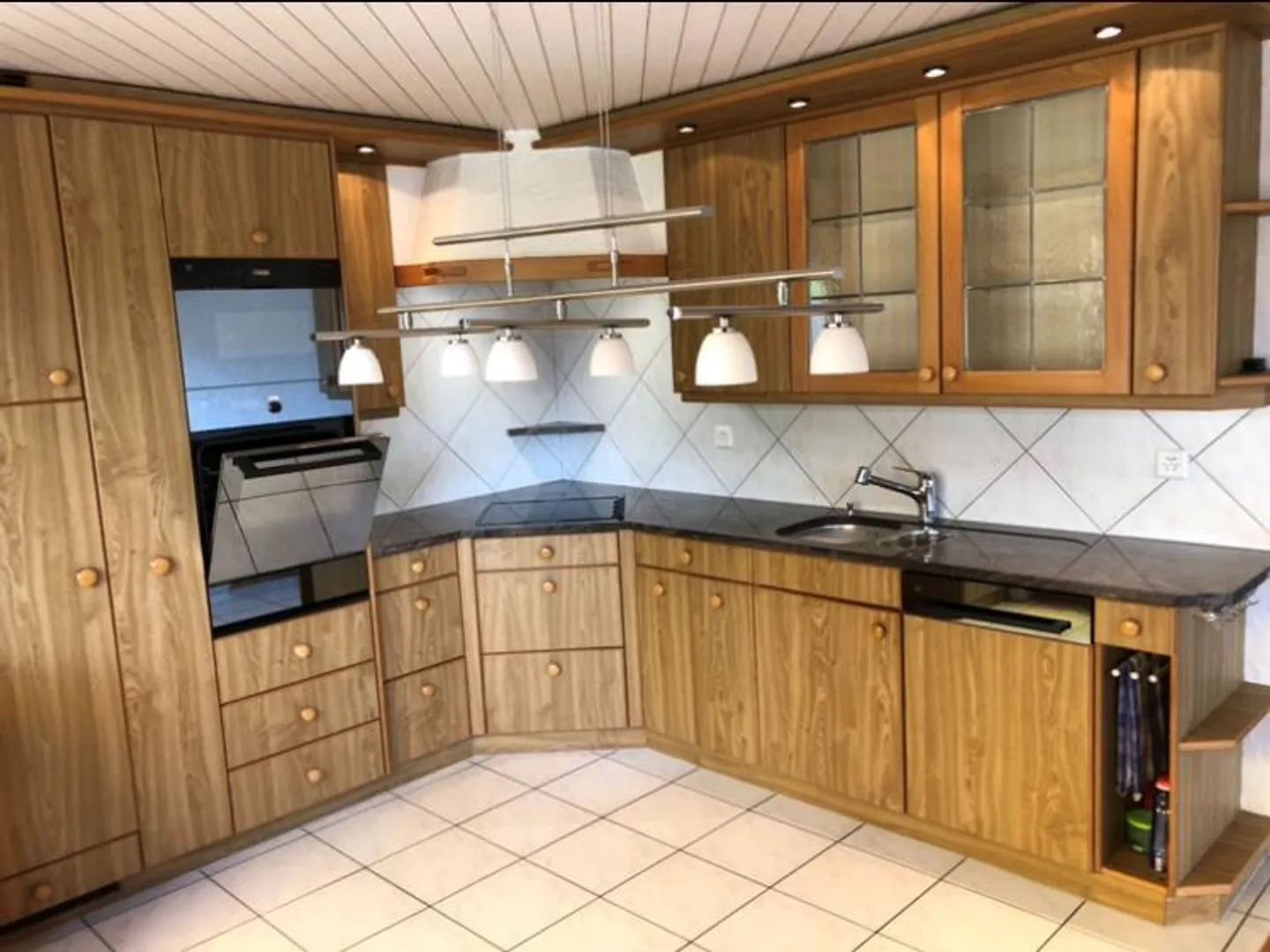 Appartamento luminoso 5½ stanze ristrutturato in affitto - Foto 14 di 28