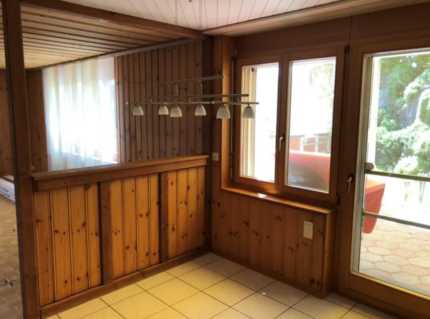 Appartamento luminoso 5½ stanze ristrutturato in affitto - Foto 16 di 28