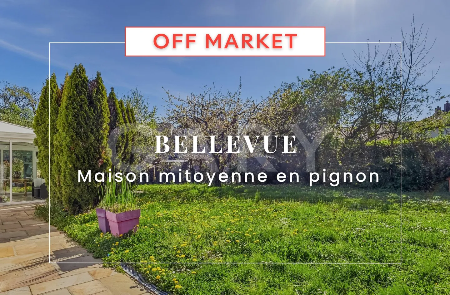 Bright family house with large garden - Photo 1 of 1