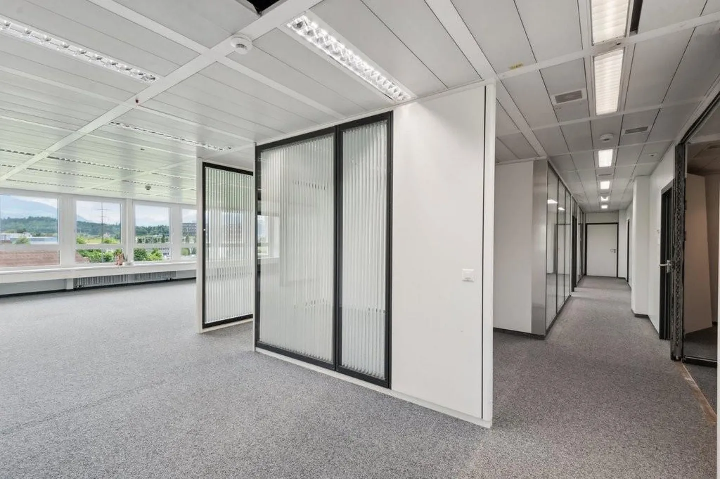Espace de bureau attrayant à Rotkreuz - Photo 3 sur 12