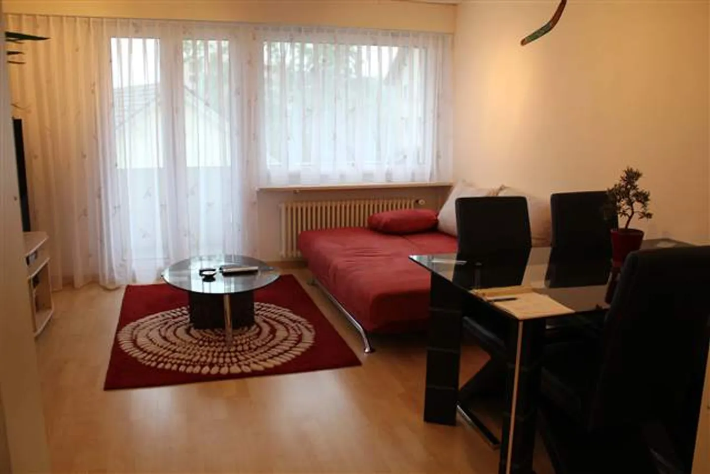 Appartement 3.5 pièces récemment rénové avec balcon - Photo 4 sur 8