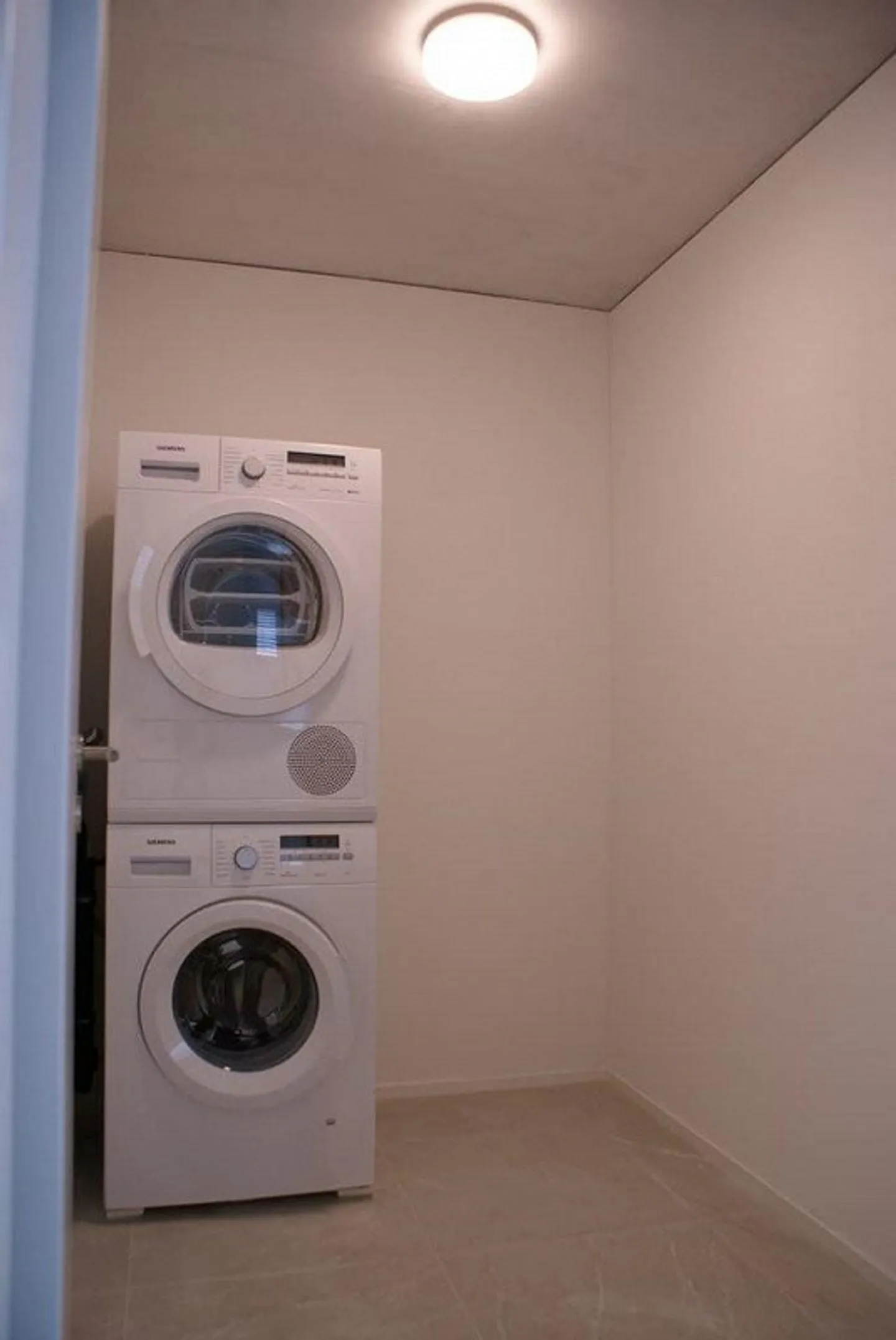 Modernes 3.5-Zimmer-Apartment - Foto 8 von 9