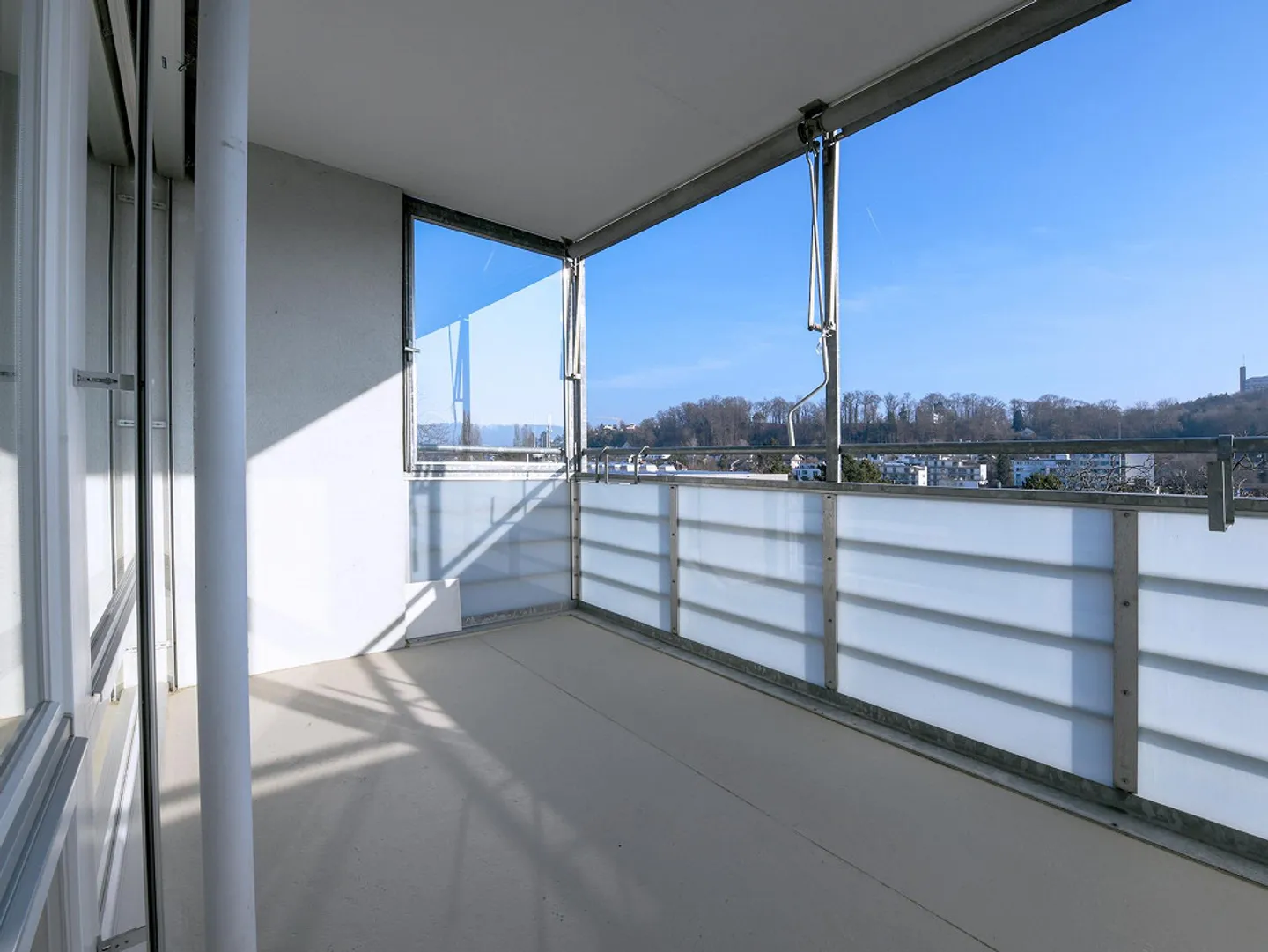 Charmante Wohnung in Binningen - Foto 3 von 5