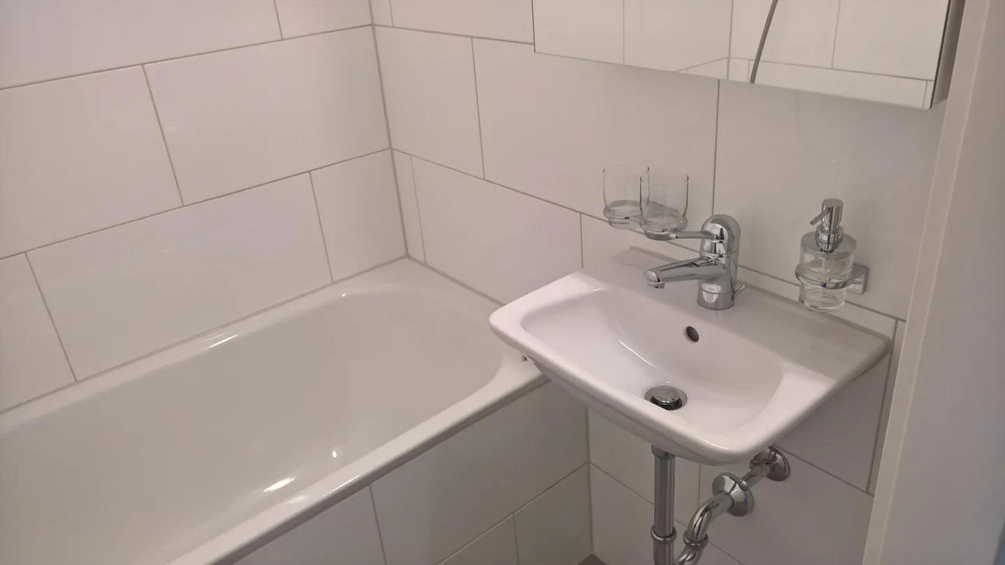 Renovierte Wohnung in zentraler Lage - Foto 3 von 6