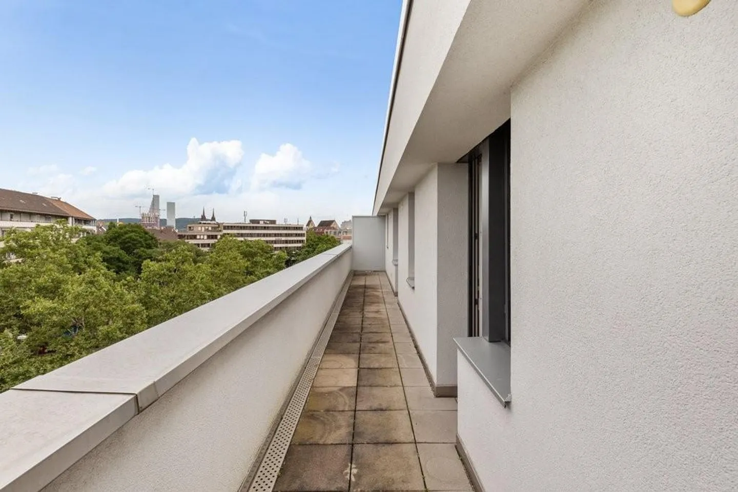 Appartamento Attico Spazioso - Foto 4 di 12