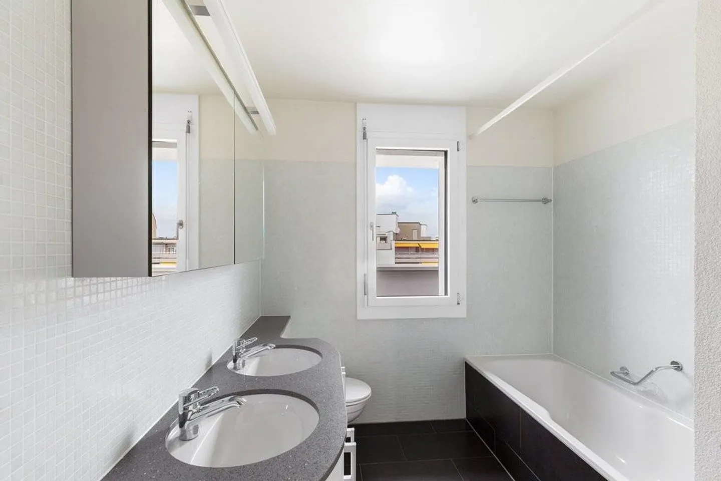 Appartamento Attico Spazioso - Foto 5 di 12