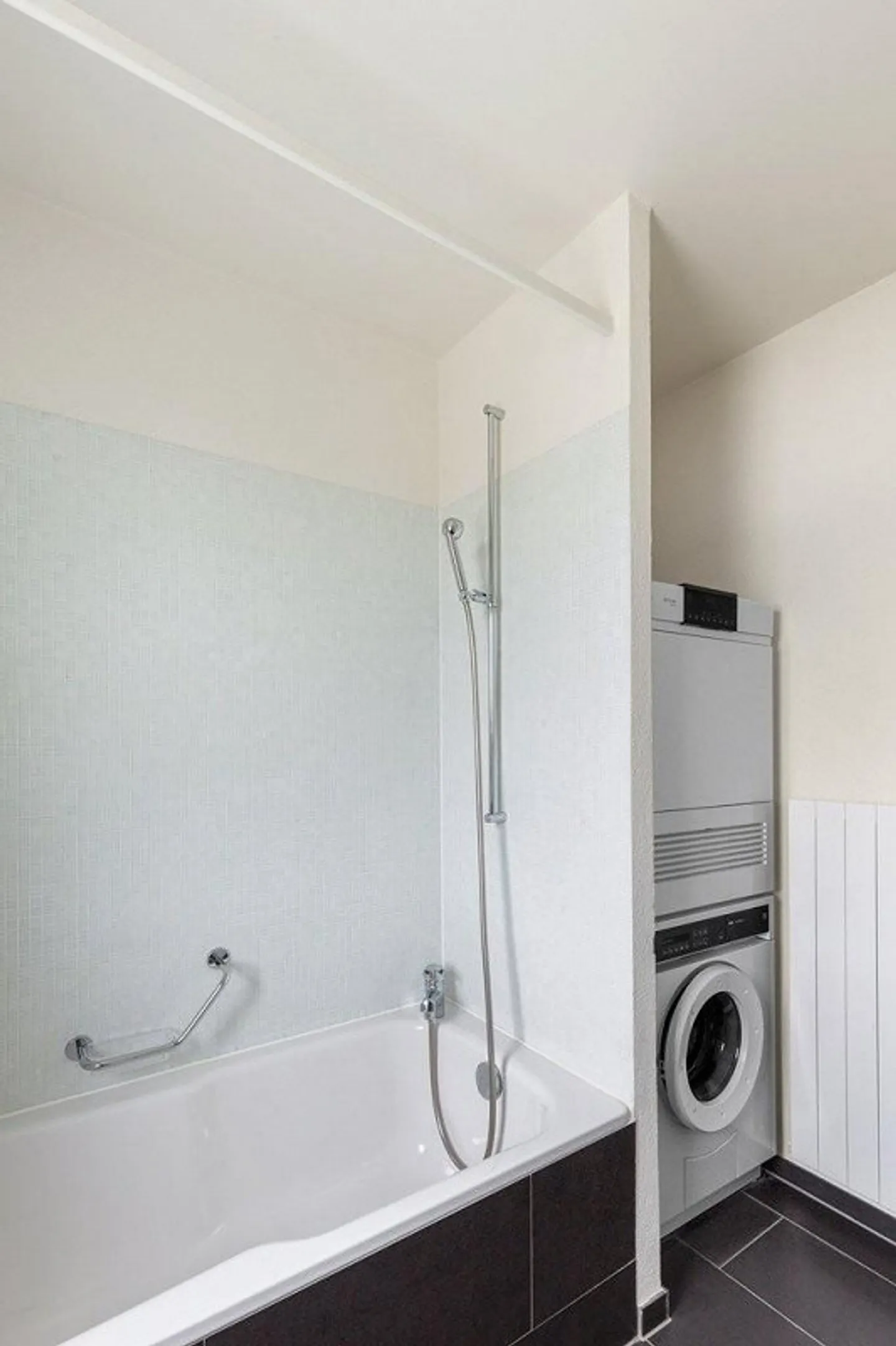 Appartamento Attico Spazioso - Foto 6 di 12