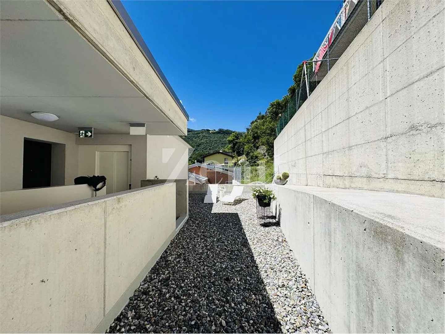 We rent a modern 2.5-room apartment in first rental - Photo 9 of 9