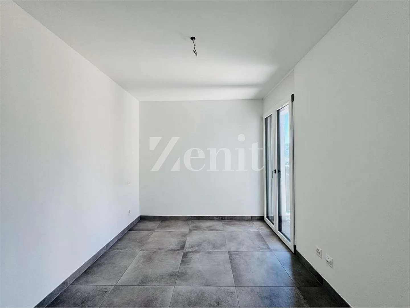 We rent a modern 2.5-room apartment in first rental - Photo 7 of 9