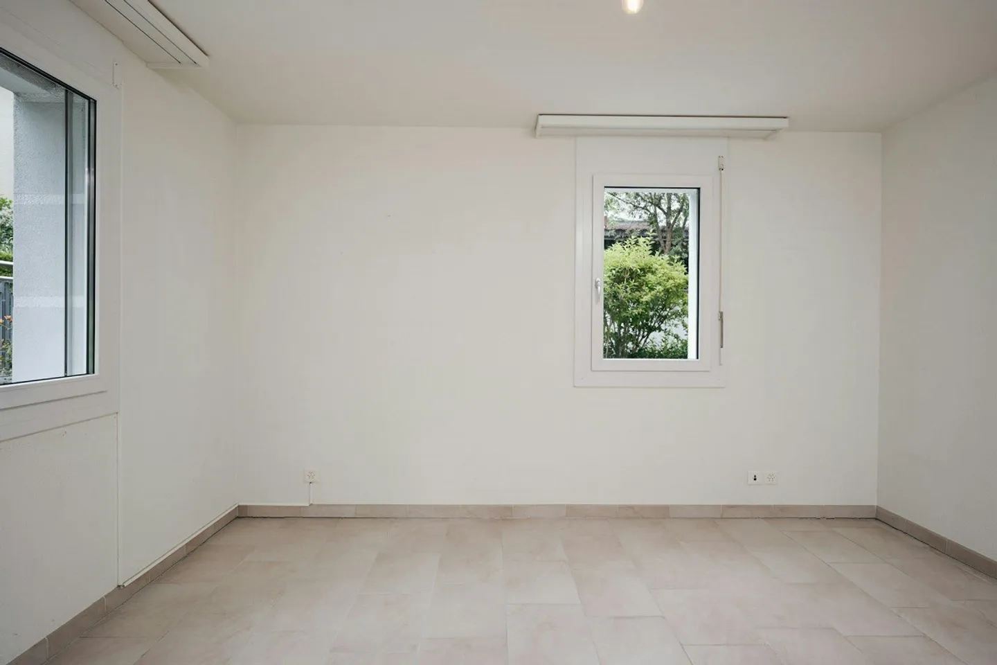 La tua nuova casa: appartamento di 4,5 stanze con idillio da giardino a Schlieren - Foto 8 di 13