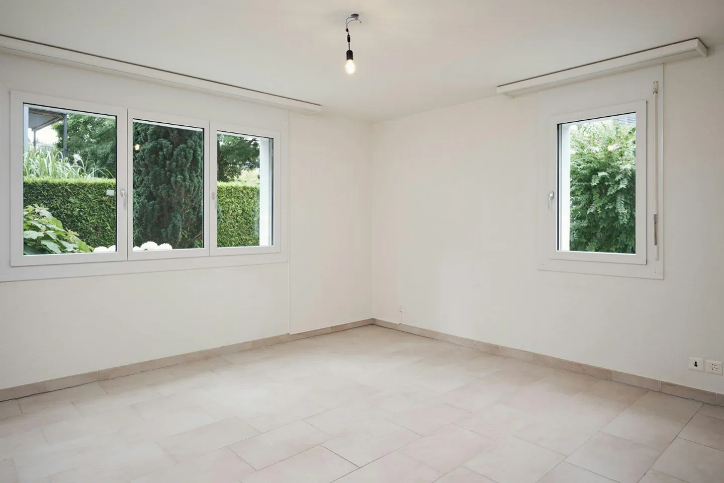 La tua nuova casa: appartamento di 4,5 stanze con idillio da giardino a Schlieren - Foto 9 di 13