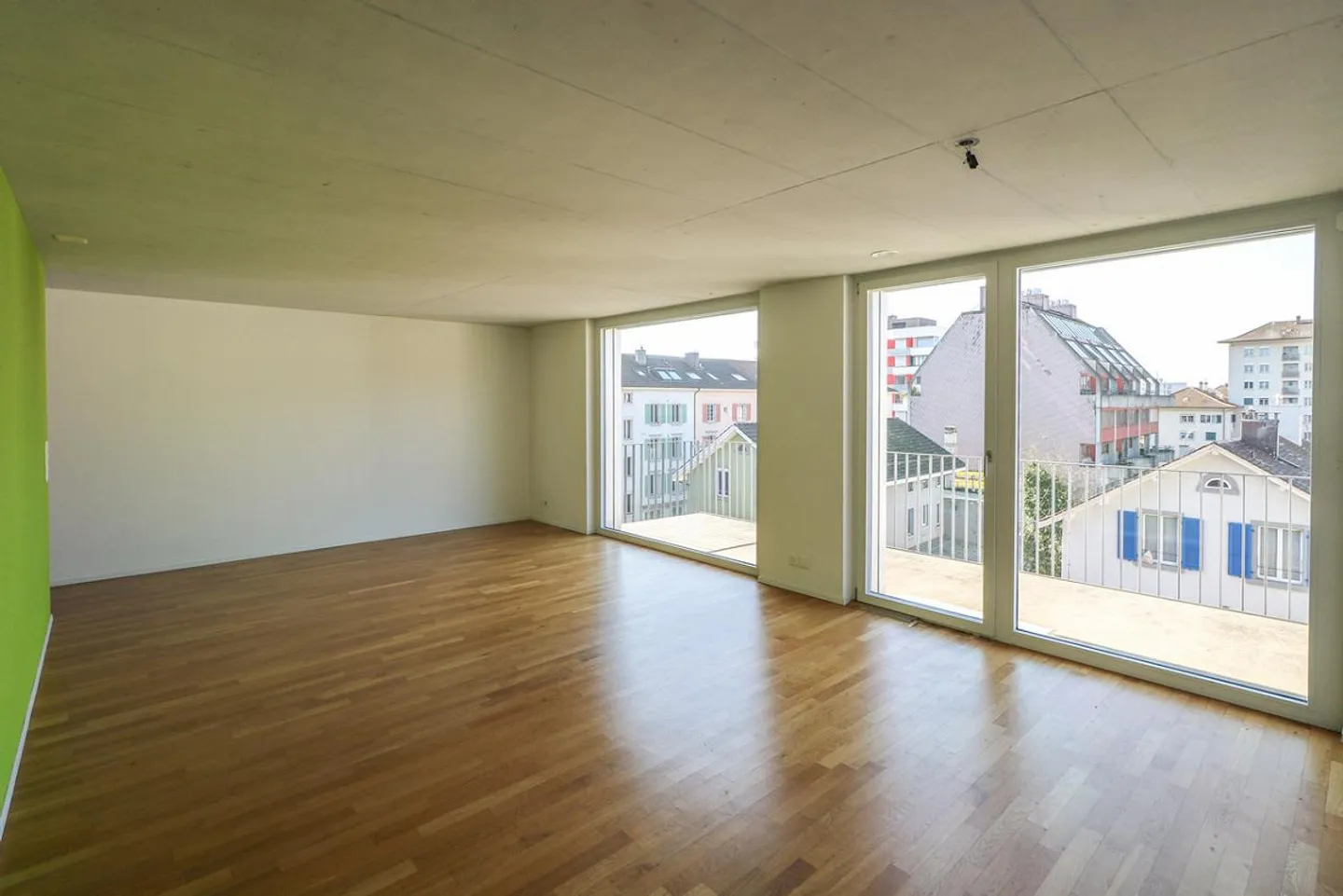 Appartement moderne en ville avec belle vue - Photo 7 sur 11