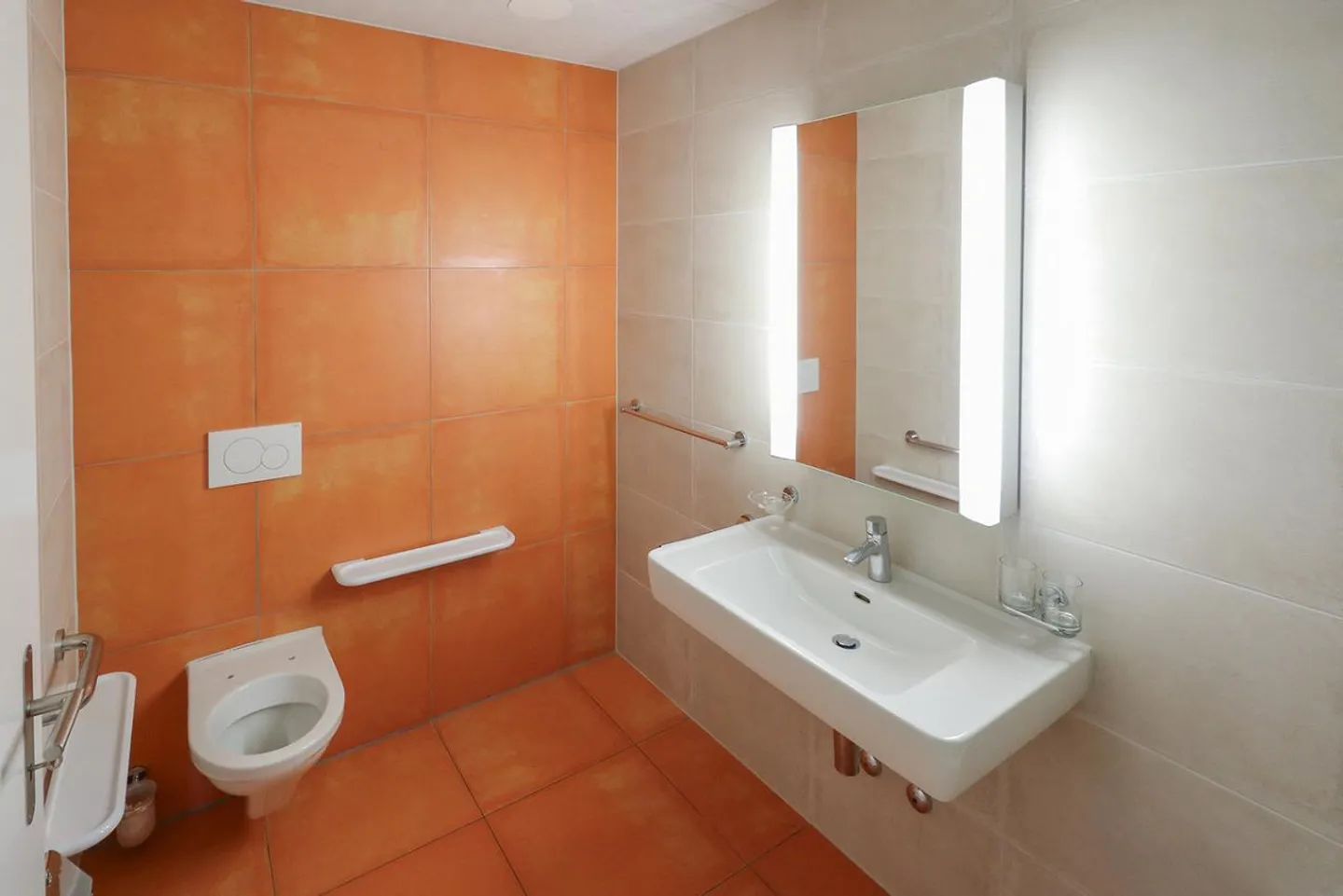Appartement moderne en ville avec belle vue - Photo 10 sur 11