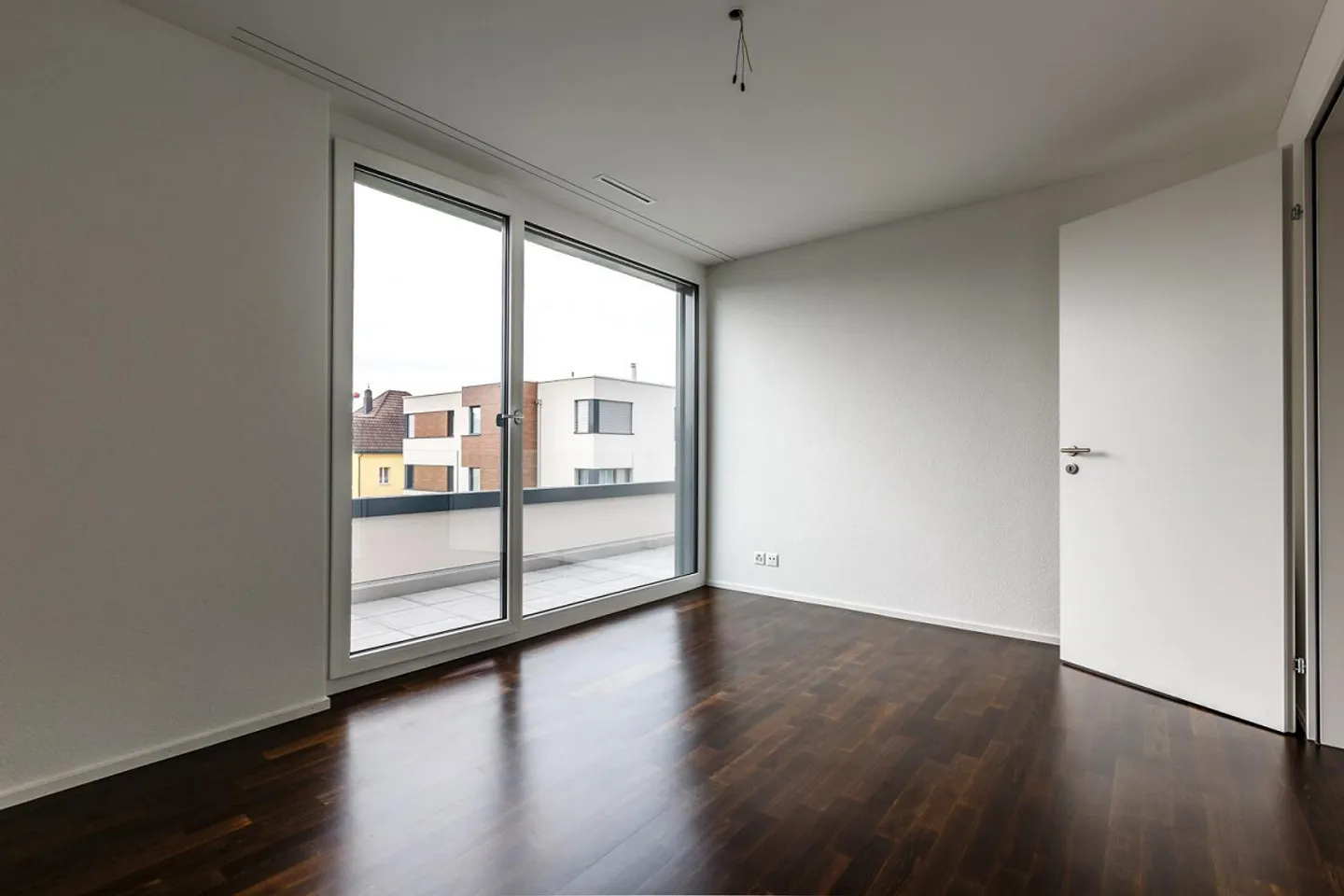 Appartement en Attique au Standard de Propriété - Photo 9 sur 12