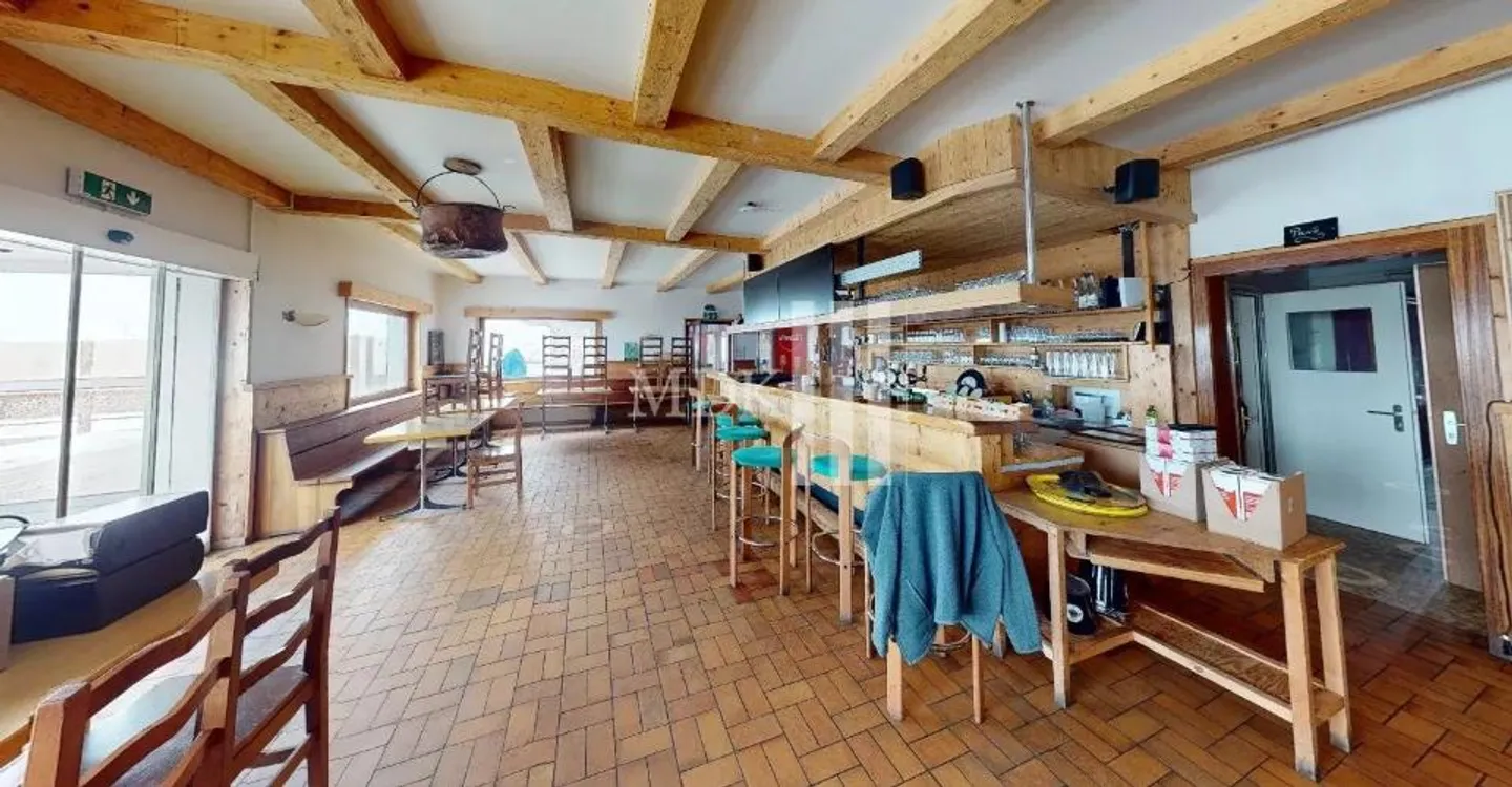 Chalet Hotel & Restaurant in Ski Area - Photo 5 of 13