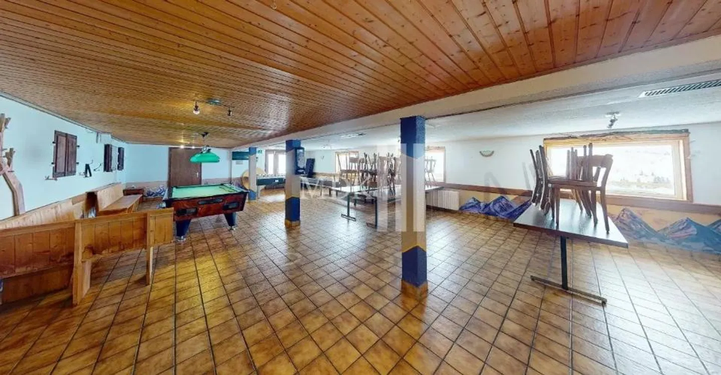 Chalet Hotel & Restaurant in Ski Area - Photo 4 of 13