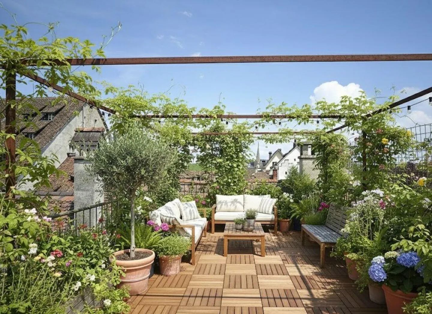 Appartamento mansardato ristrutturato di 4,5 stanze con fascino e stile - Foto 6 di 7