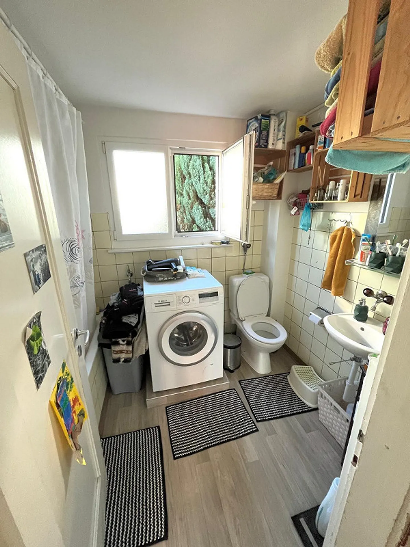 Family-friendly 5.5-room house, large garden, attractive location - Photo 11 of 17