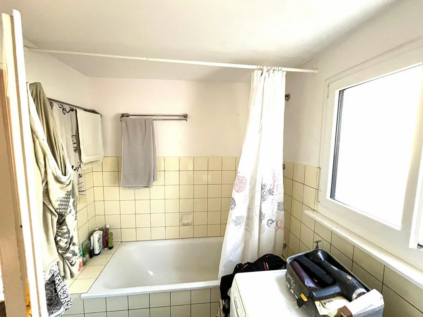 Family-friendly 5.5-room house, large garden, attractive location - Photo 12 of 17