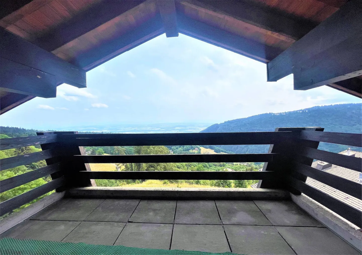 Appartamento con 3,5 stanze, 100 m2, ultimo piano con balconi e vista mozzafiato - Foto 5 di 7