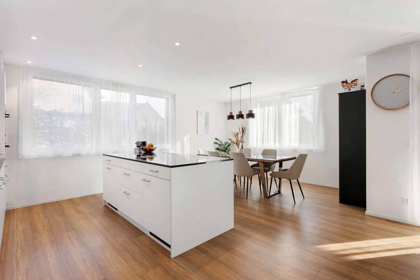 Appartamento giardino 4,5 locali con stile - Eleganza e comfort a Weinfelden - Foto 2 di 10