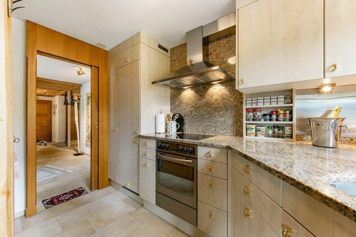 3-Zimmer-Wohnung mit Garten in Château d'Oex - Foto 5 von 21